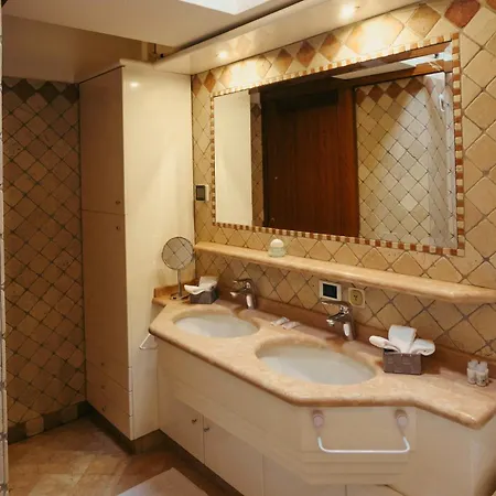 Apartment Attico Baggio